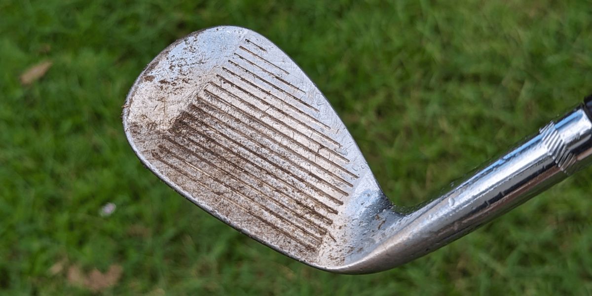 How to Clean Golf Clubs: Best Thing to Do | Carts & Parts